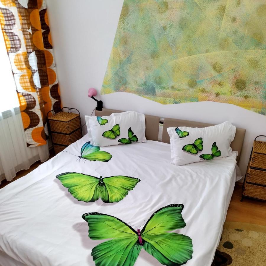 Apartament Camelia Petroşani Eksteriør bilde